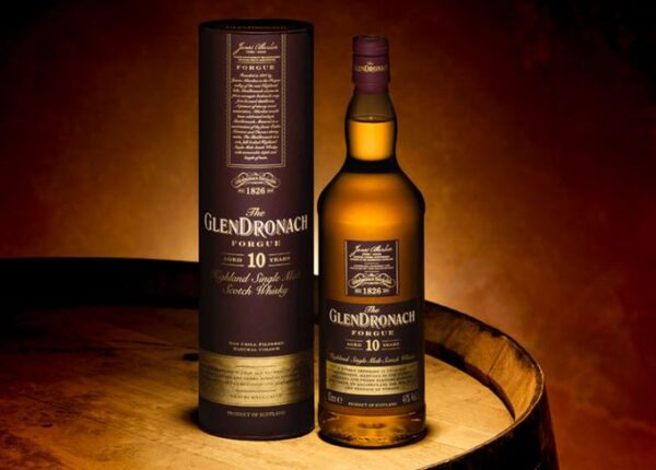 glendronach-forgue-10-1-lt-2 Glendronach Forgue 10 1 lt